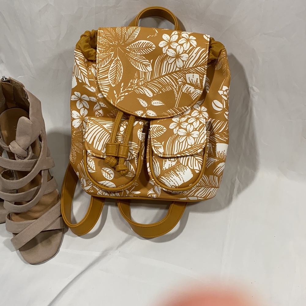 NWOT Small boho floral mustard yellow white backpack